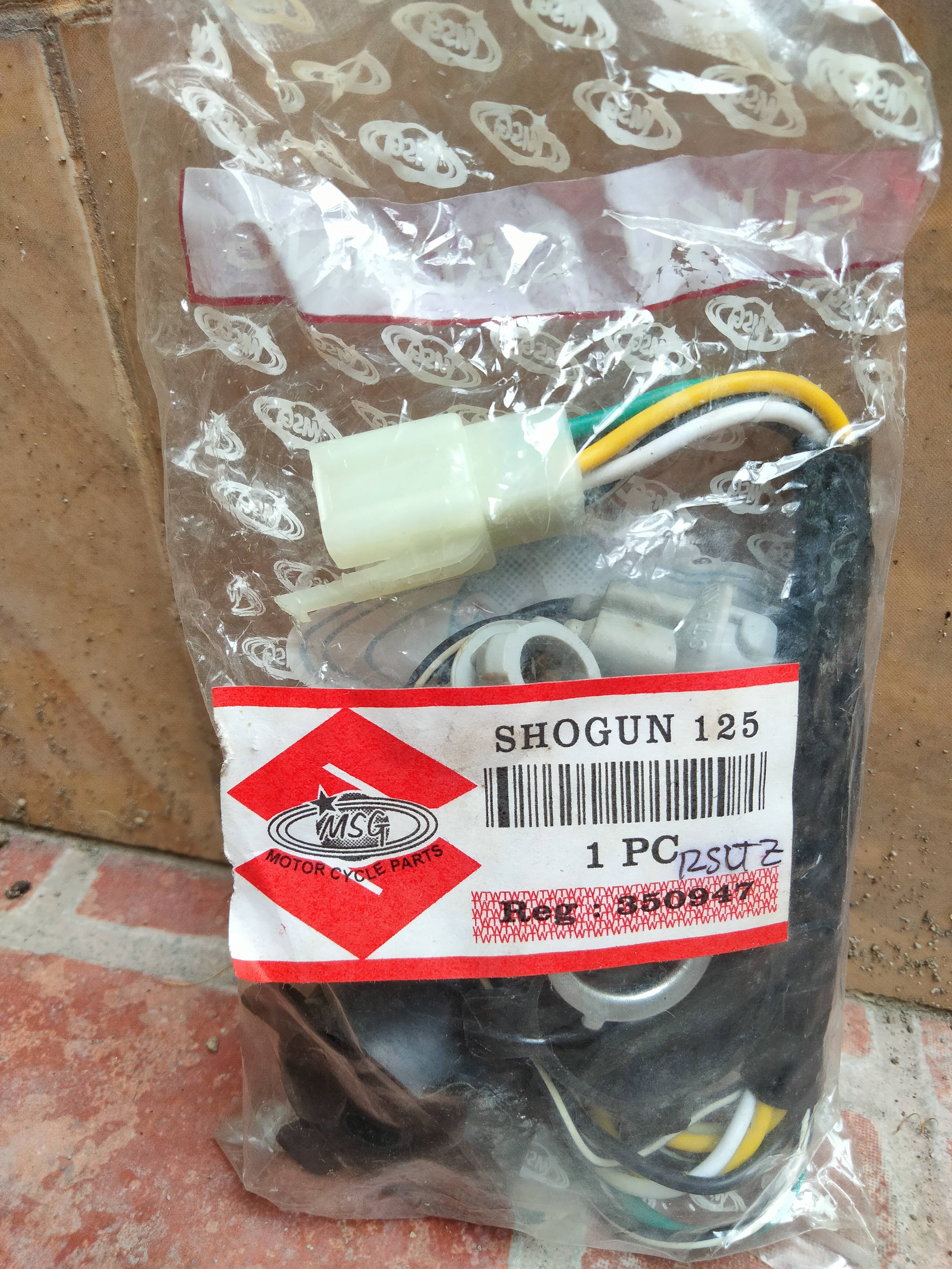 Fitting Lampu Depan Shogun 125 Lama