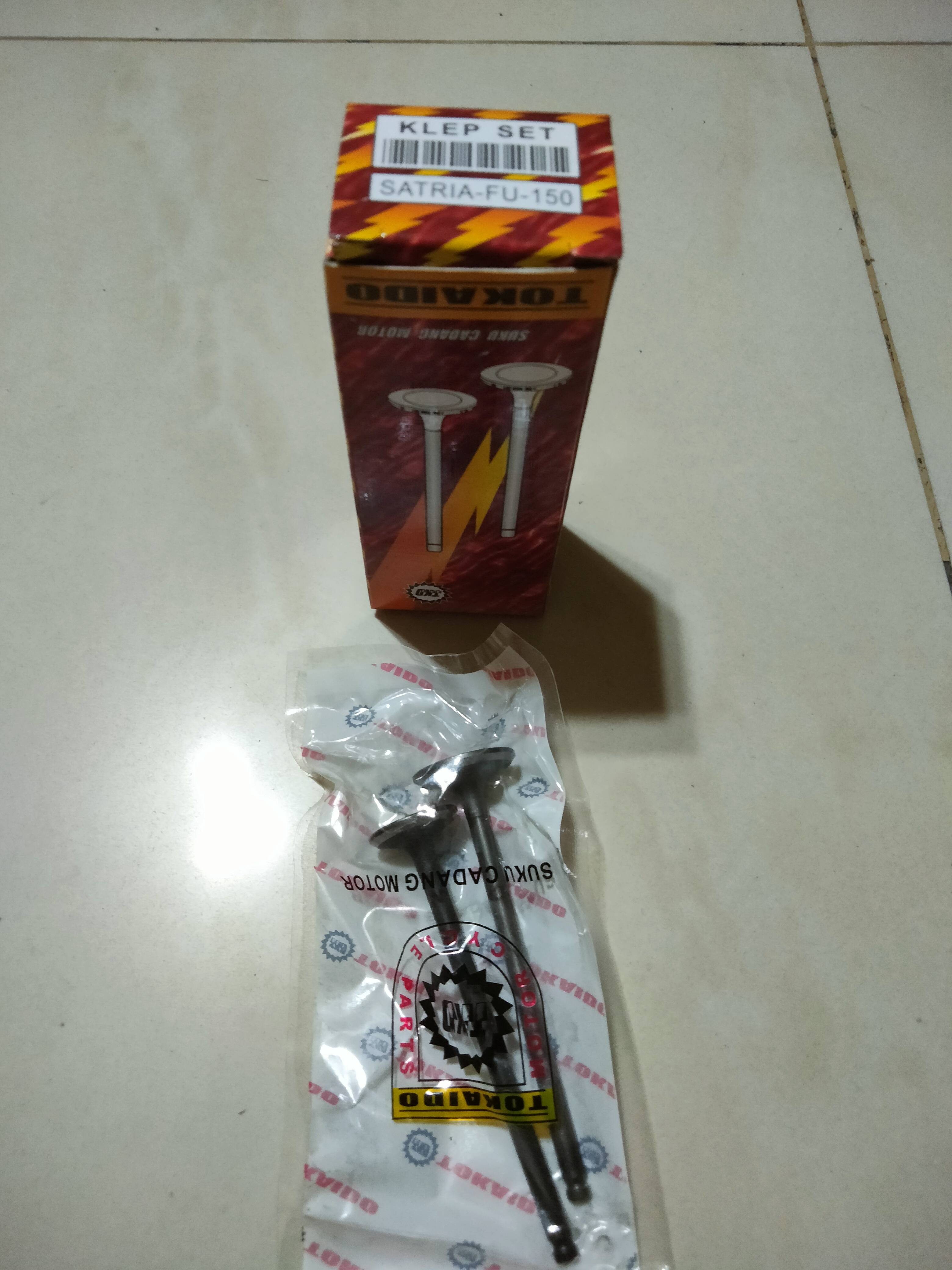 Klep Set IN/EX Satria FU150 (1 PSG = 2 BH)