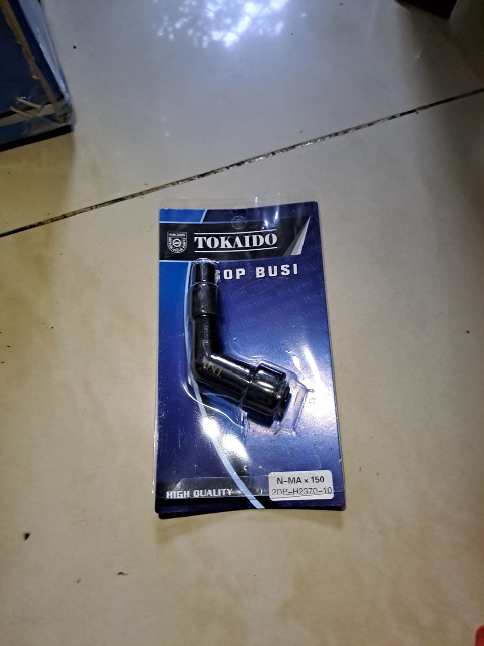 Tutup Busi NMax 150 / Aerox / Lexi