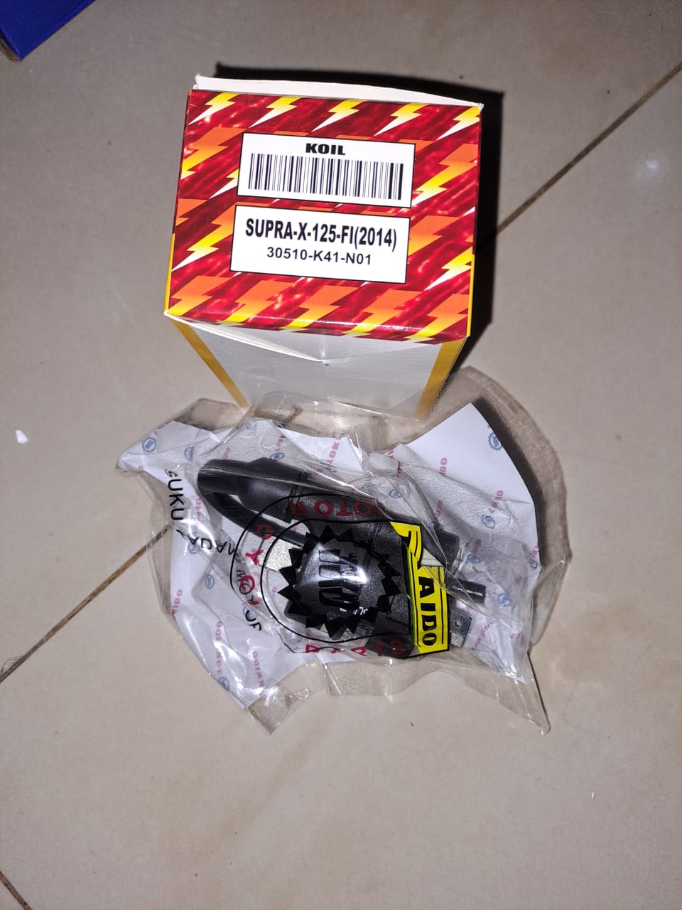 Bobeng Supra X 125 FI (2014) / Helm In