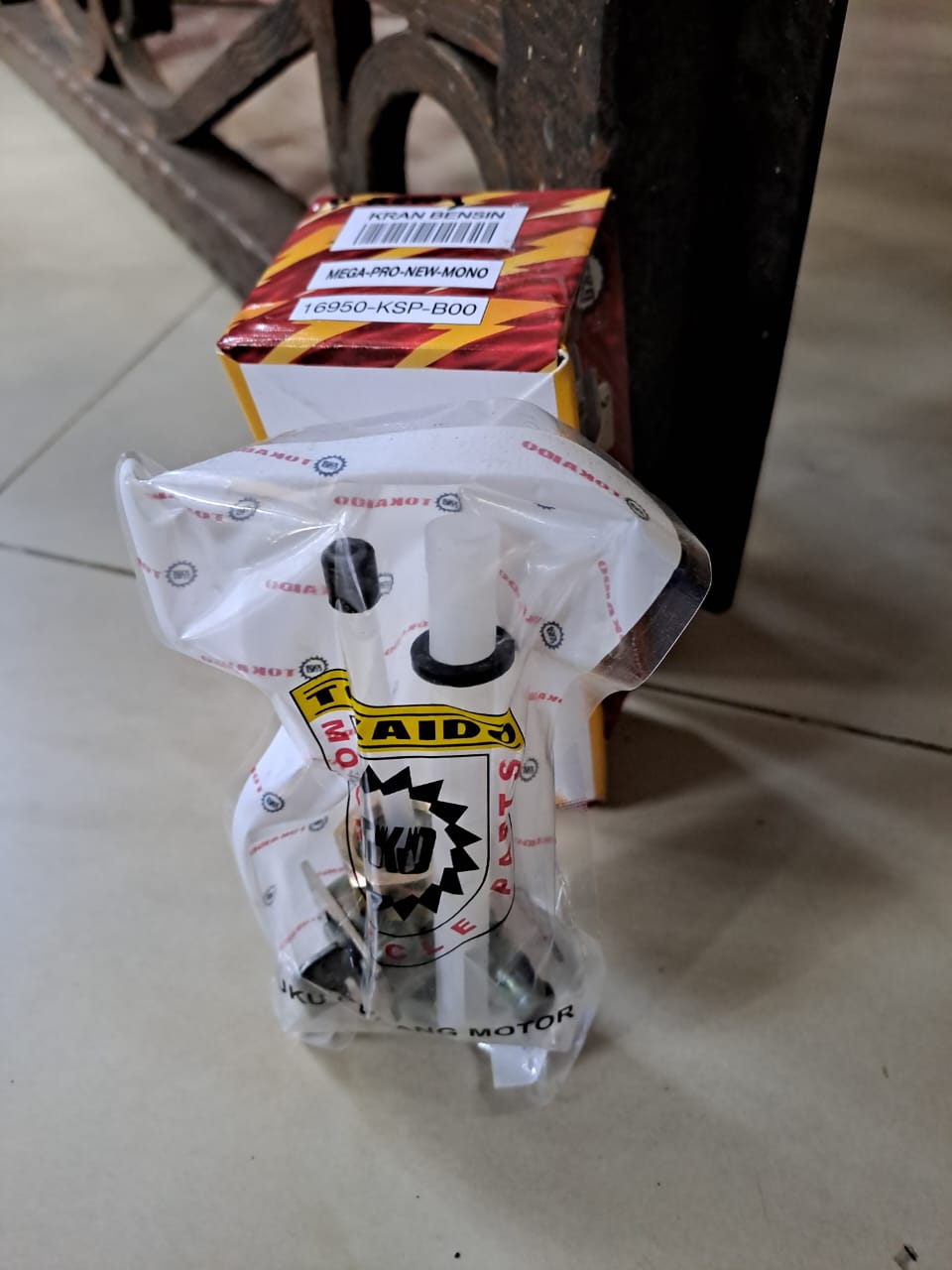 Kran Bensin Megapro New Monoshok / Verza