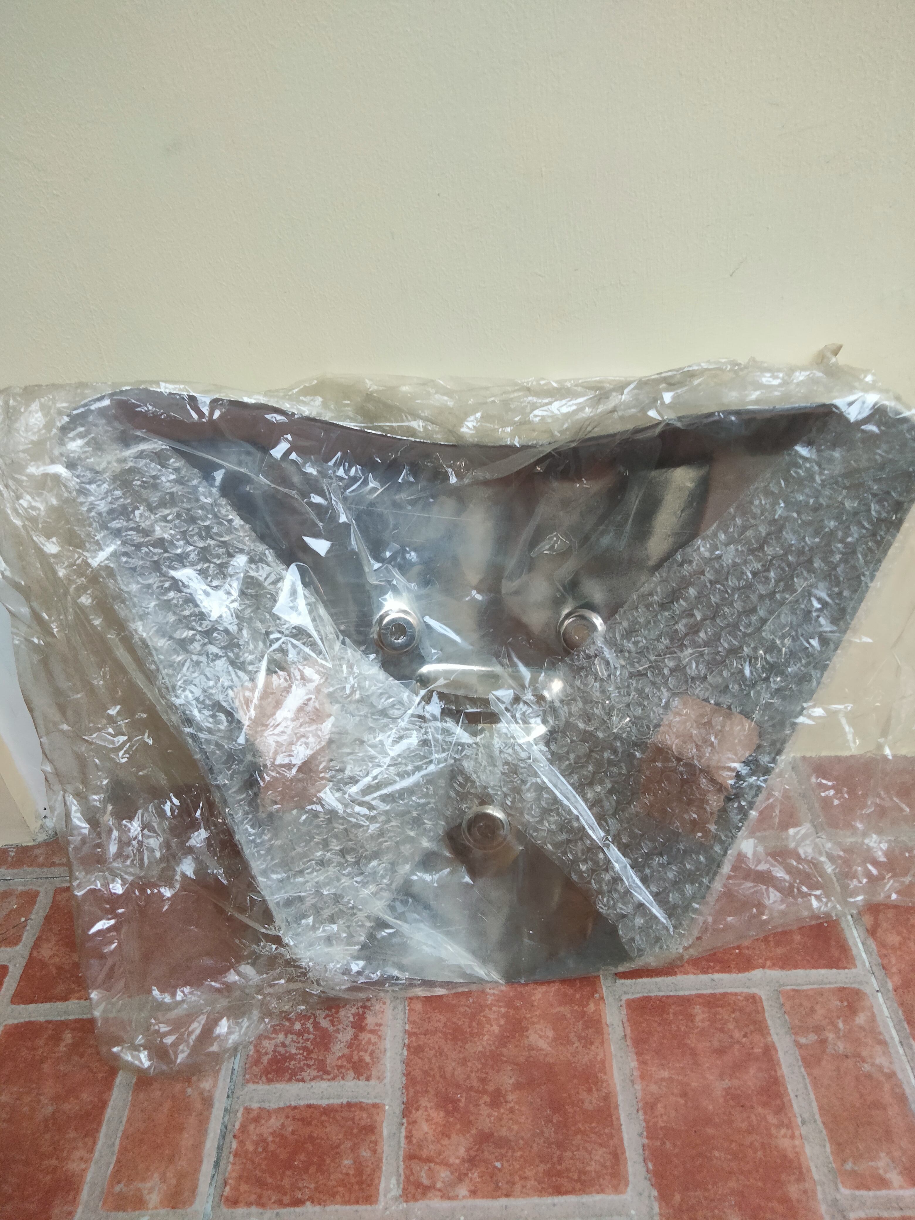 Kap Hidung Tornado (Besi)