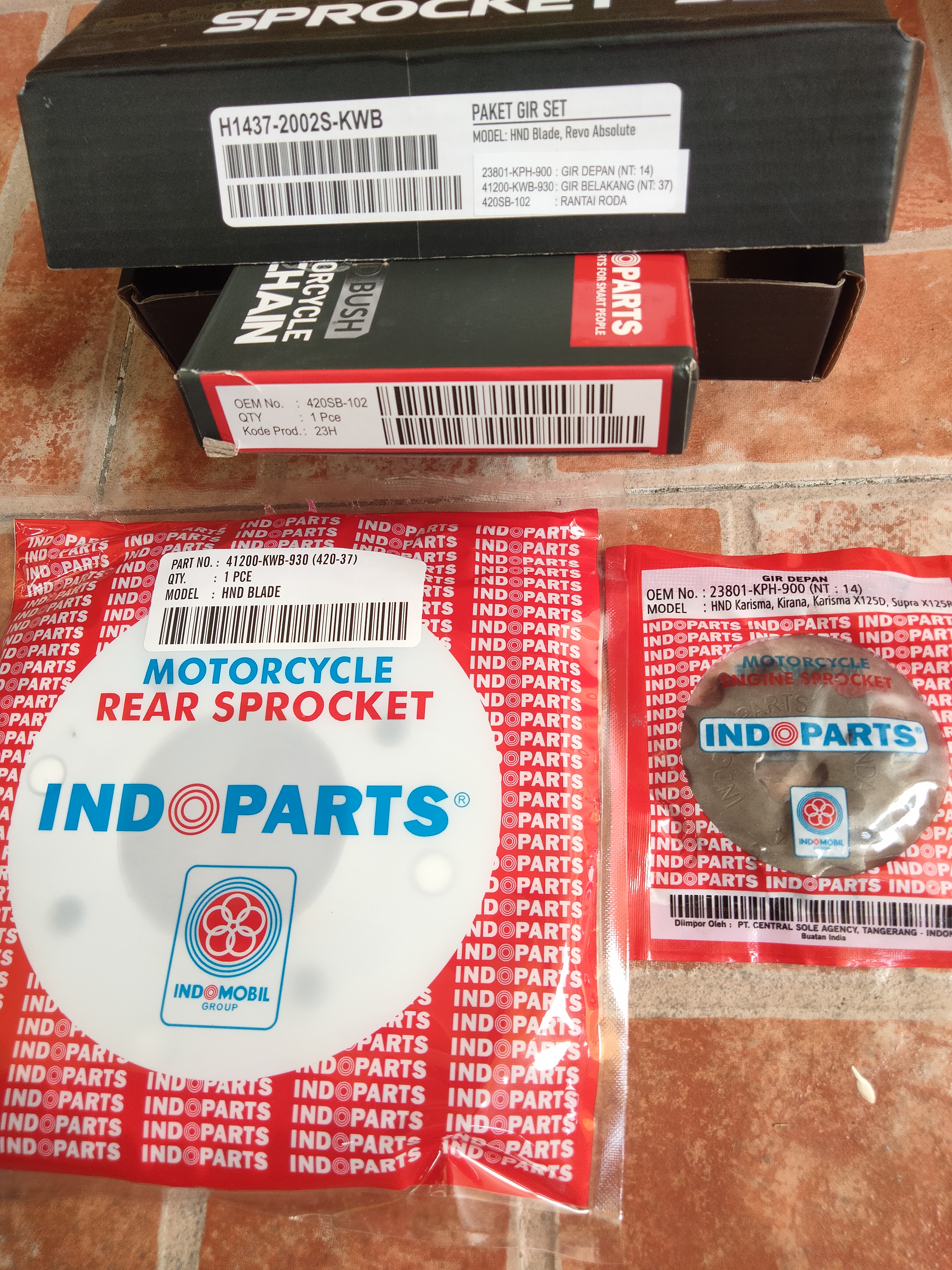 Gir Set Blade / Revo Absolute (H1437-2002S-KWB) 420-102/37T/14T